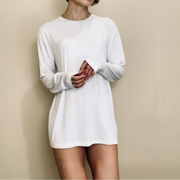 Brand new plain white top - Picture 9 of 12